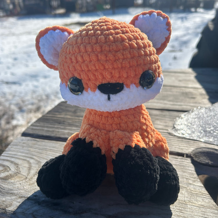 Sitting Crochet Foxes